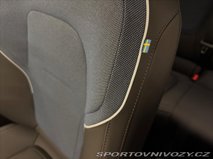 Volvo EX30 Single Mot Ext Range Plus 2025