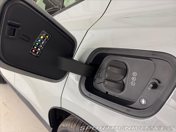 Volvo Ostatní modely EX30 Single Mot Ext Range Plus 2025