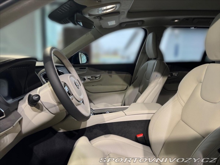 Volvo Ostatní modely XC90 2,0 T8 AWD Ultimate Brigh 2024