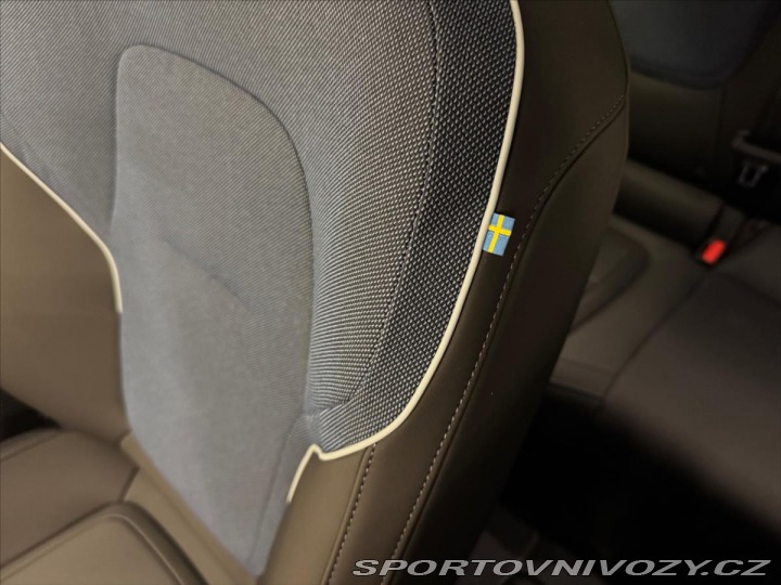 Volvo EX30 Single Mot Ext Range Plus 2025