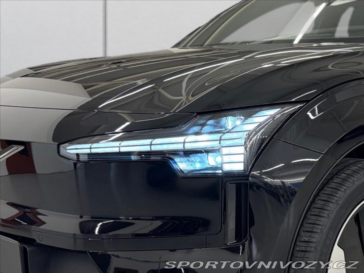 Volvo EX30 Single Mot Ext Range Plus 2025