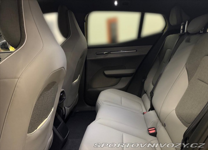 Volvo EX30 Single Mot Ext Range Plus 2025