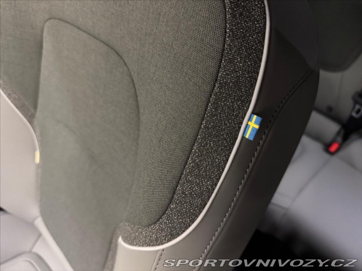 Volvo EX30 Single Mot Ext Range Plus 2025