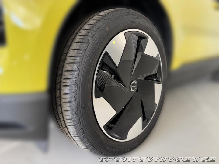 Volvo Ostatní modely EX30 Single Mot Ext Range Plus 2025