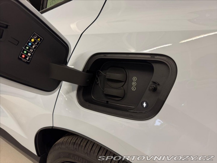 Volvo Ostatní modely EX30 Single Mot Ext Range Ultr 2025
