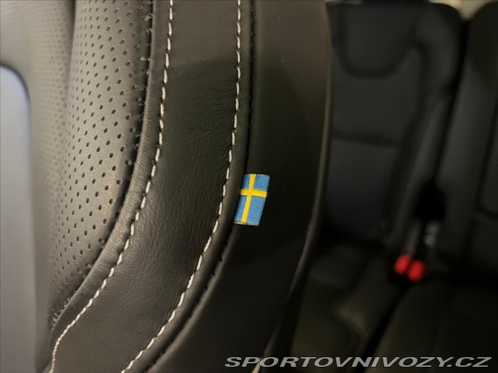 Volvo Ostatní modely XC90 2,0 T8 AWD Ultimate 5861 2023