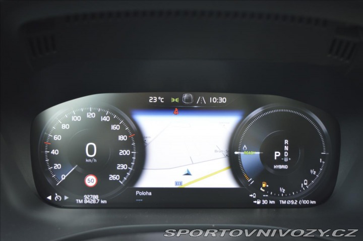 Volvo Ostatní modely XC60 2,0 T8 Twin Engine AWD Au 2020