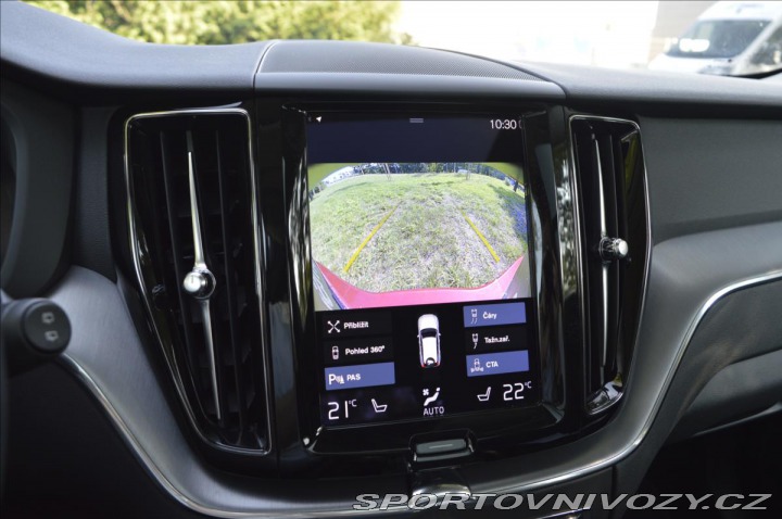 Volvo Ostatní modely XC60 2,0 T8 Twin Engine AWD Au 2020