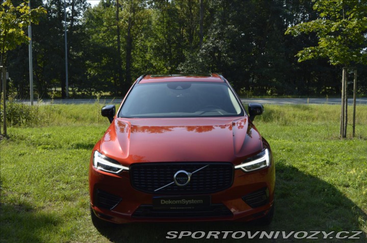 Volvo Ostatní modely XC60 2,0 T8 Twin Engine AWD Au 2020