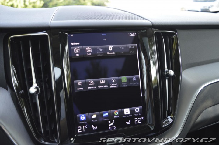 Volvo Ostatní modely XC60 2,0 T8 Twin Engine AWD Au 2020