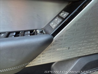 Ostatní značky Ostatní modely Land Rover Range Rover Velar 3,0 D300 HSE 2020