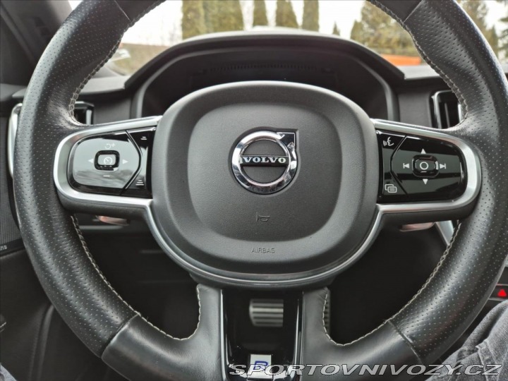 Volvo V90 2,0 D5 AWD R-Design Auto 2017