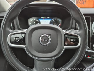 Volvo V60 2,0 B5 AWD Cross Country 2021