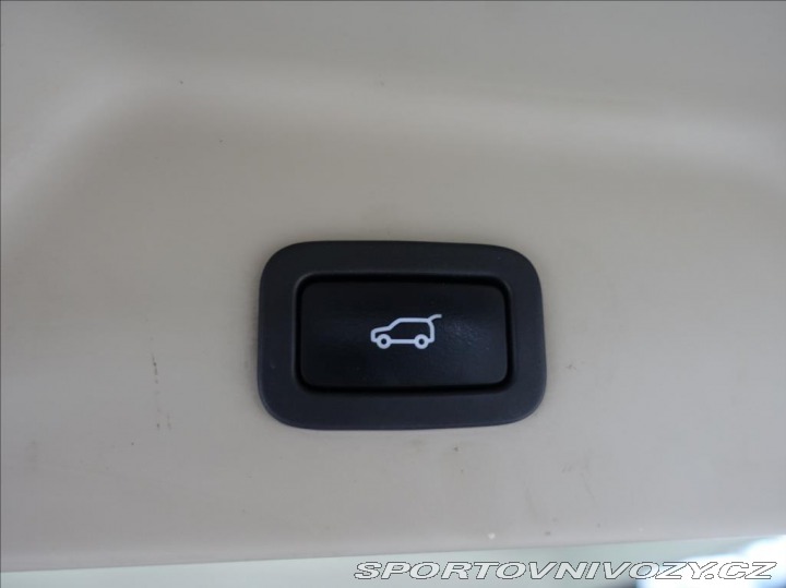 Ostatní značky Ostatní modely Land Rover Range Rover 4,4 TDV8 Autobiography,1. 2015