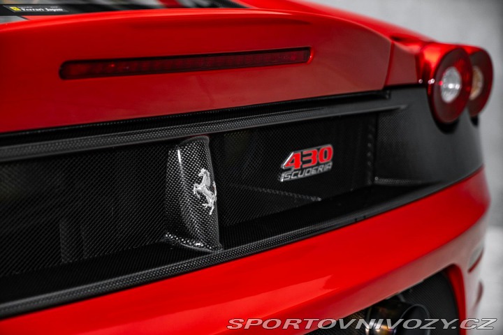 Ferrari 430 Scuderia 1800