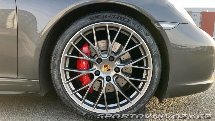 Porsche 911 4S 2016