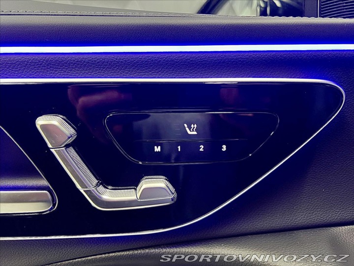 Mercedes-Benz E 300de 4MATIC AMG , NEZÁVI 2023