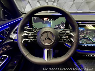 Mercedes-Benz E 300de 4MATIC AMG , NEZÁVI 2023