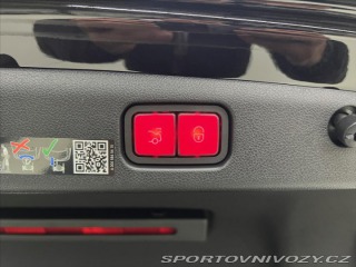 Mercedes-Benz E 300de 4MATIC AMG , NEZÁVI 2023