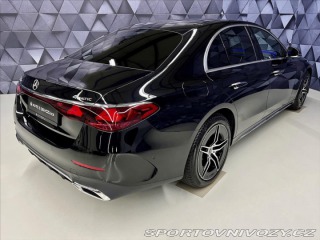 Mercedes-Benz E 300de 4MATIC AMG , NEZÁVI 2023