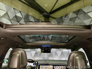 Mercedes-Benz E 220d 4M AMG, PANO,HYPER, 2025