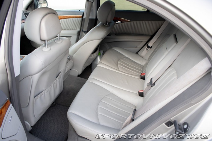 Mercedes-Benz E 280 Elegance A/T 4-matic 2006