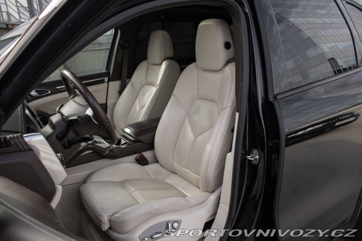 Porsche Cayenne S, 281kW, A8, Diesel Tip 2013