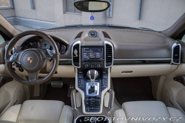 Porsche Cayenne S, 281kW, A8, Diesel Tip 2013