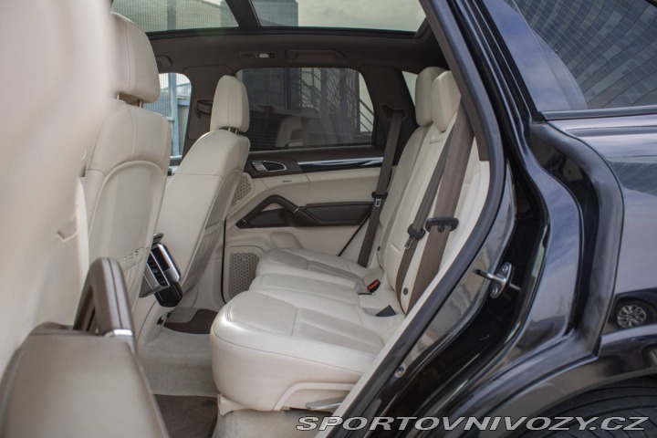 Porsche Cayenne S, 281kW, A8, Diesel Tip 2013