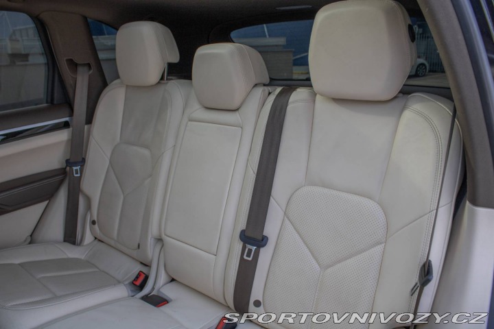 Porsche Cayenne S, 281kW, A8, Diesel Tip 2013