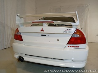 Mitsubishi Lancer EVO XI 2000