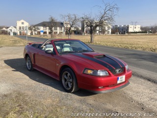 Ford Mustang GT Convertible V8 2002