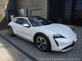 Porsche Taycan 4 Cross Turismo 2022