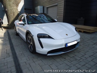 Porsche Taycan 4 Cross Turismo 2022