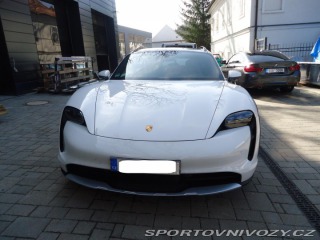 Porsche Taycan 4 Cross Turismo 2022