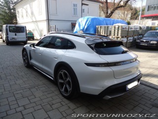 Porsche Taycan 4 Cross Turismo 2022