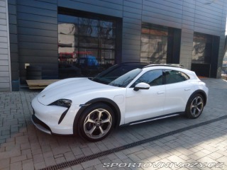 Porsche Taycan 4 Cross Turismo 2022