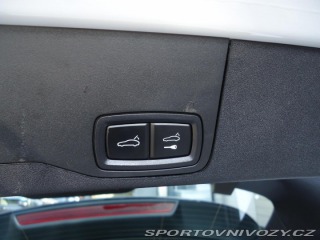 Porsche Taycan 4 Cross Turismo 2022