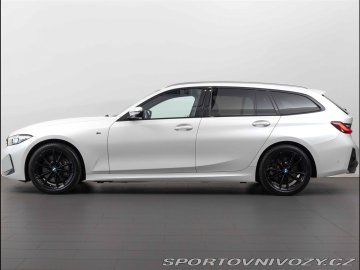 BMW 3 330i xdrive,záruka do2028 2023