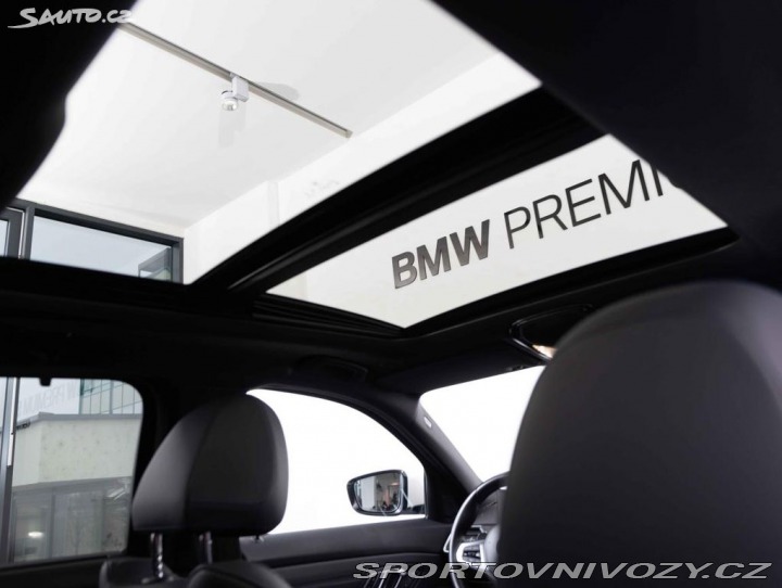 BMW 3 330i xdrive,záruka do2028 2023