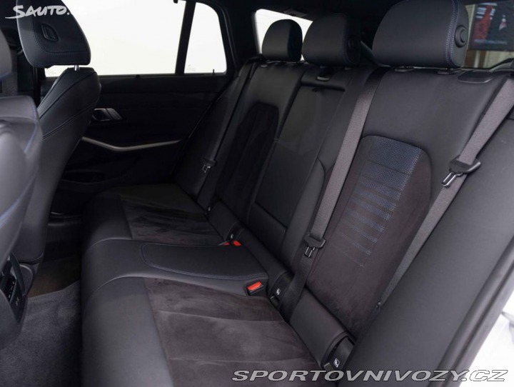 BMW 3 330i xdrive,záruka do2028 2023