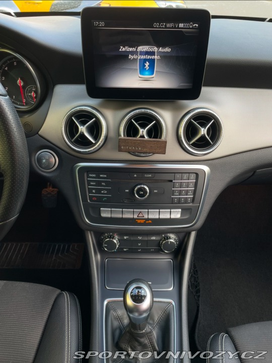 Mercedes-Benz CLA 250 Shooting Brake 155 kW 2016