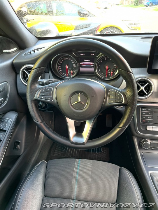 Mercedes-Benz CLA 250 Shooting Brake 155 kW 2016