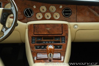 Bentley Arnage  1999