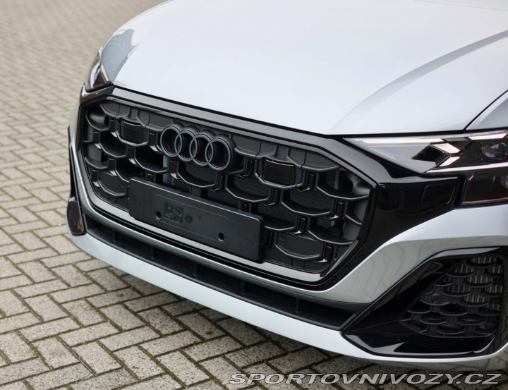Audi Ostatní modely Q8 60 TFSIe Quattro e-hybri 2025