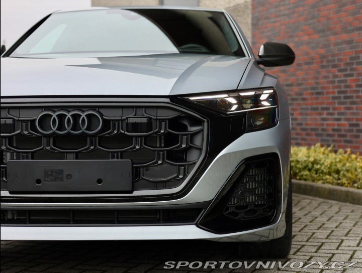 Audi Ostatní modely Q8 60 TFSIe Quattro e-hybri 2025