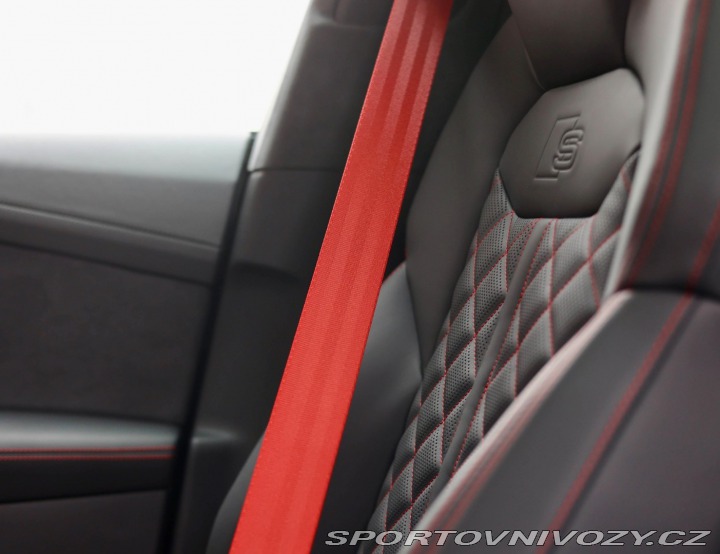Audi Ostatní modely Q8 60 TFSIe Quattro e-hybri 2025