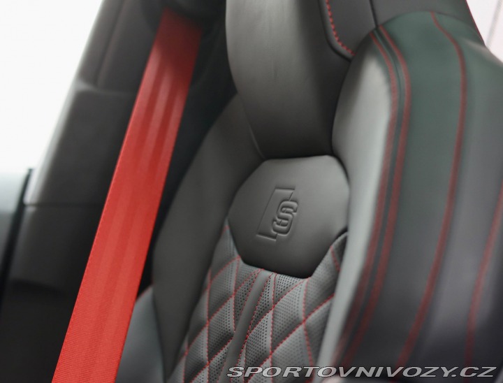 Audi Ostatní modely Q8 60 TFSIe Quattro e-hybri 2025