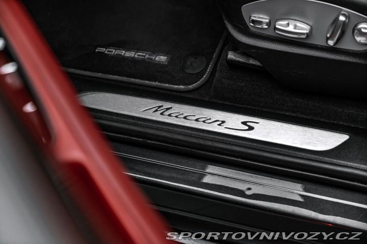 Porsche Macan 3.0 S Sport Chrono Vzduch 2019