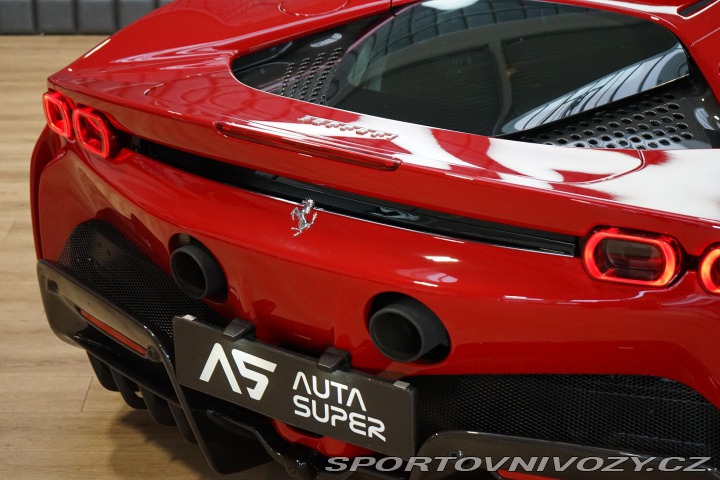 Ferrari SF90 Rosso 70 Anni ADAS Carbon 2022